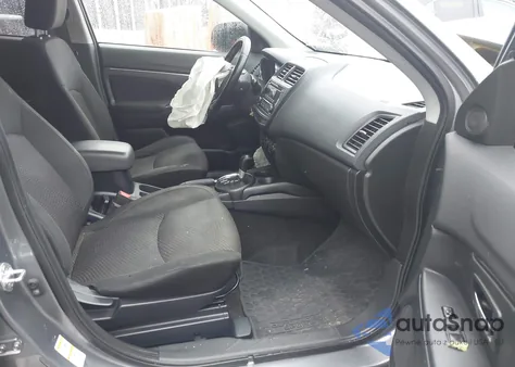 2016 Mitsubishi Outlander Sport 2.4 Es z USA, uszkodzony, nr VIN JA4AP3AW5GZ025822